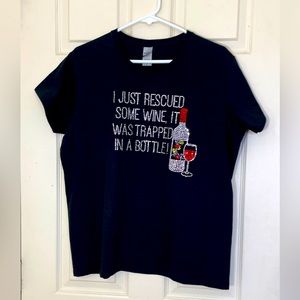 NWOT Christmas Tops Size Large “I Just Rescued Some Wine” Black T-Shirt